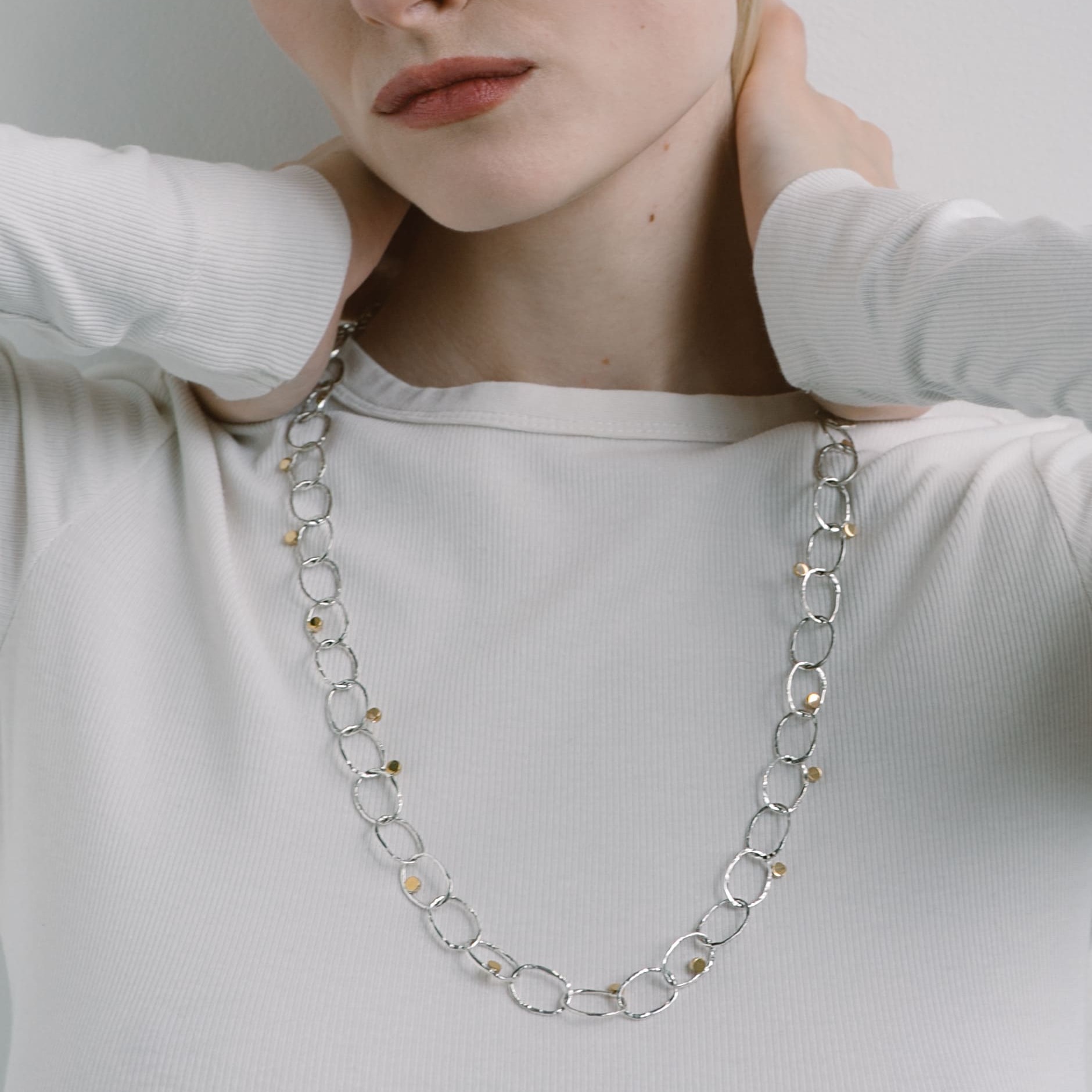 EKATERINA TOLSTAYA Колье с монетками