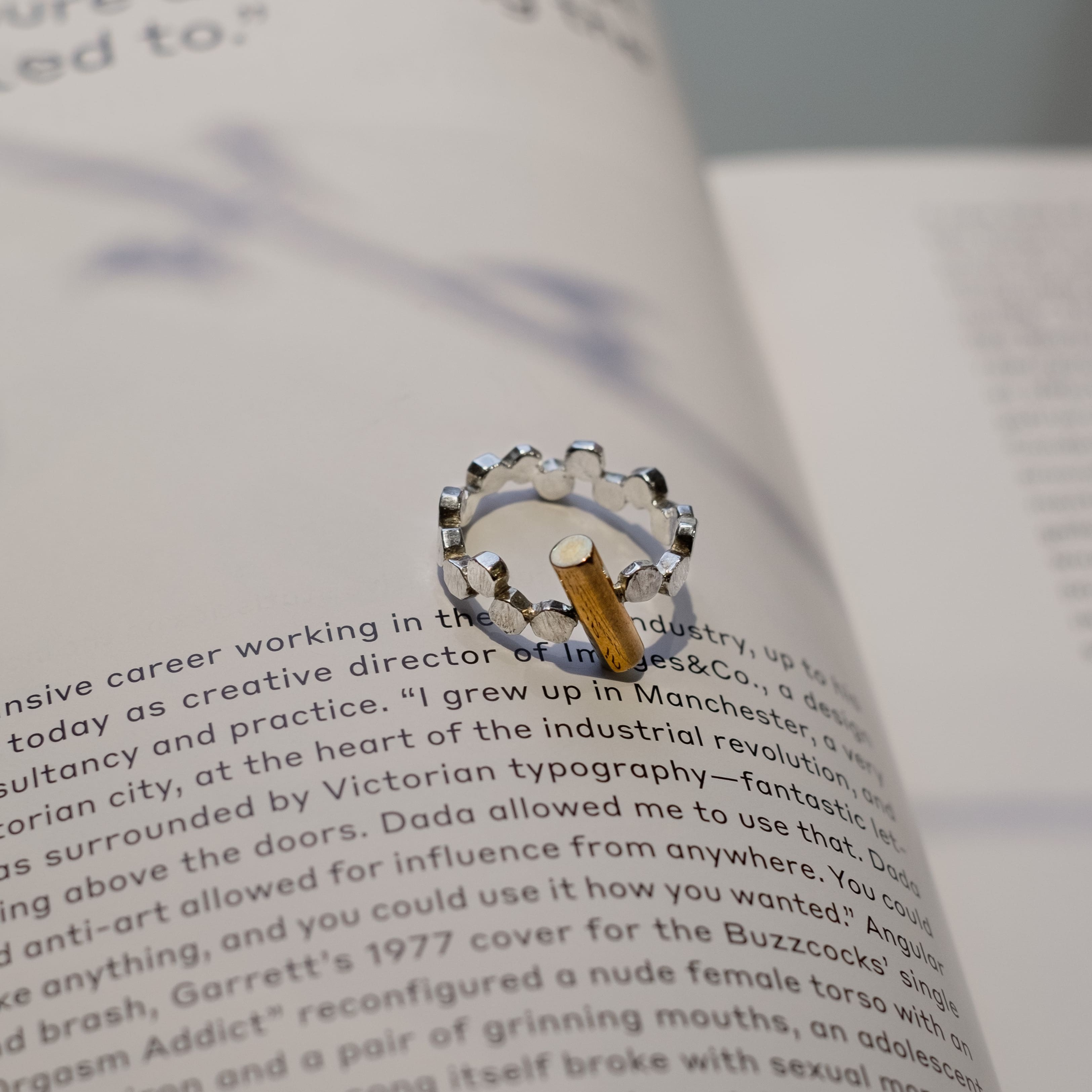 EKATERINA TOLSTAYA Кольцо Конфетти с цилиндром