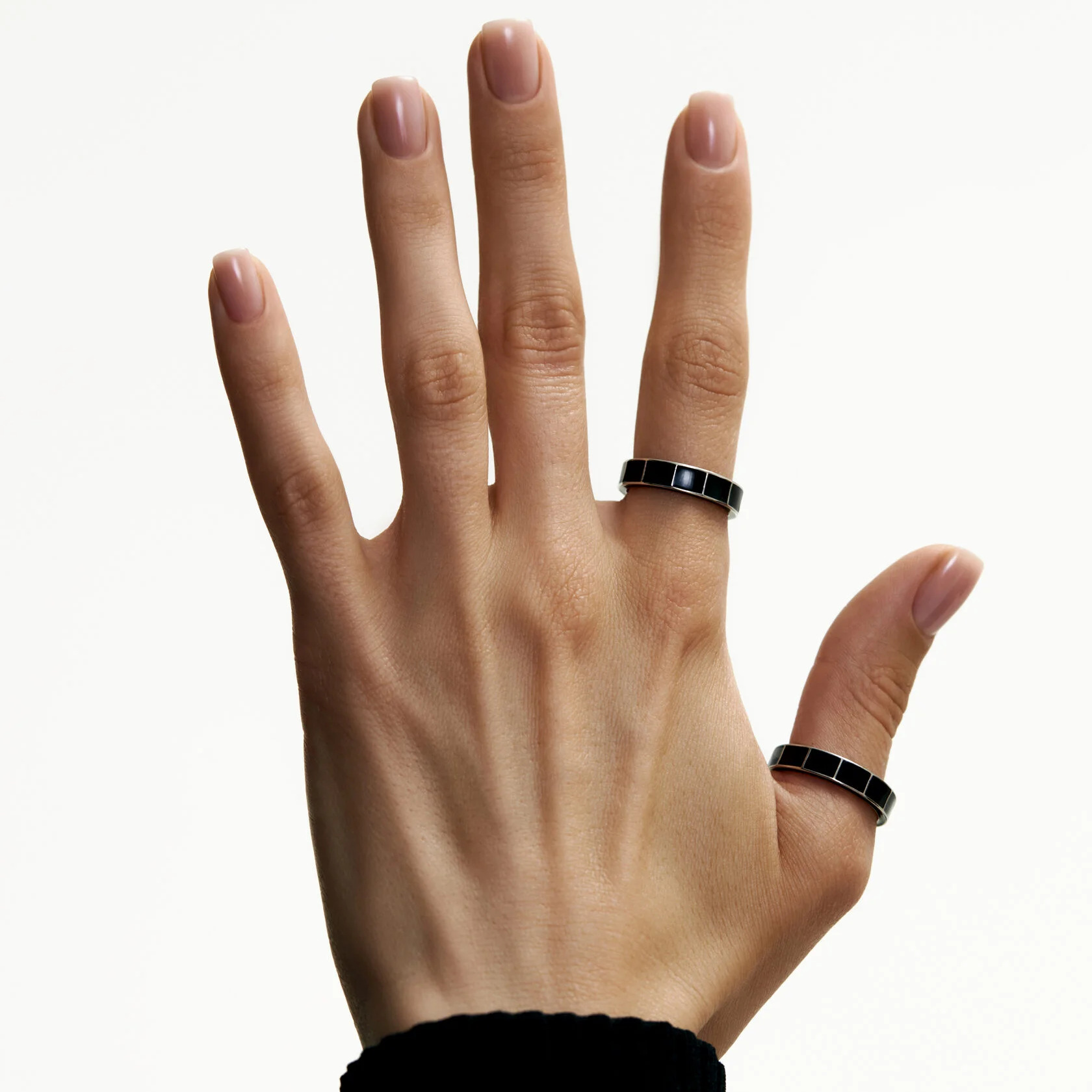 SHAMELESS Кольцо Swimming Pool круглое черное