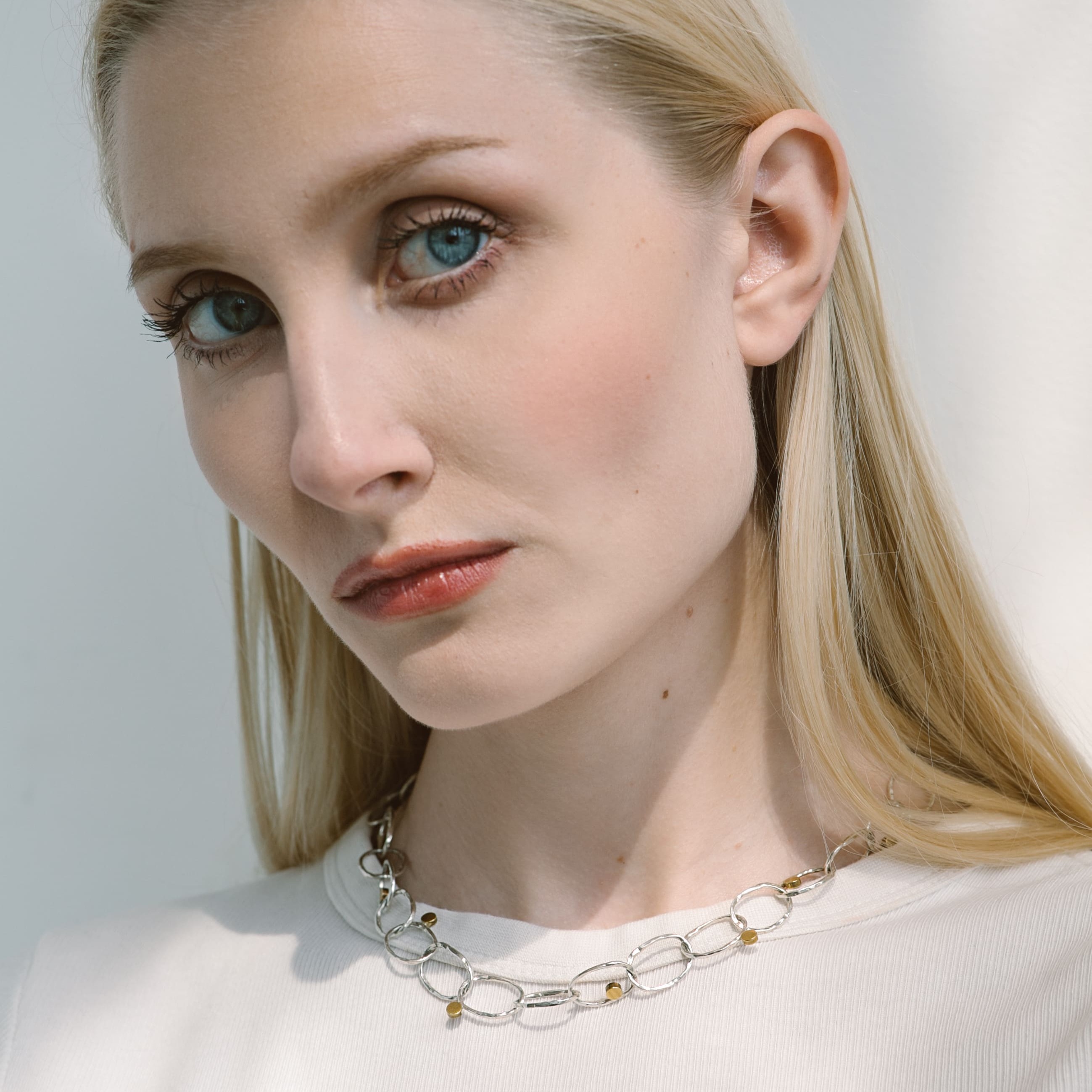 EKATERINA TOLSTAYA Чокер с монетками