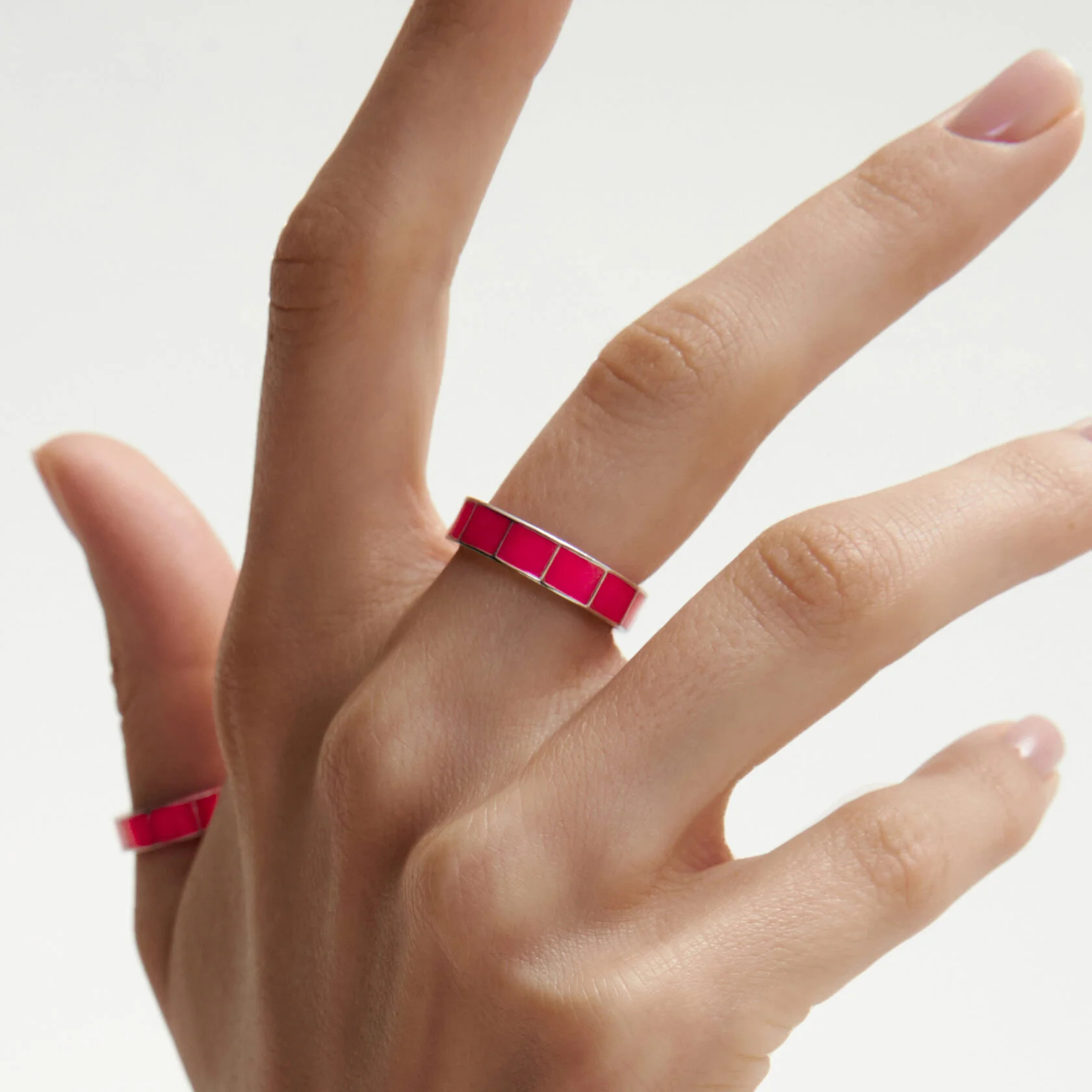 SHAMELESS Кольцо Swimming Pool круглое розовое