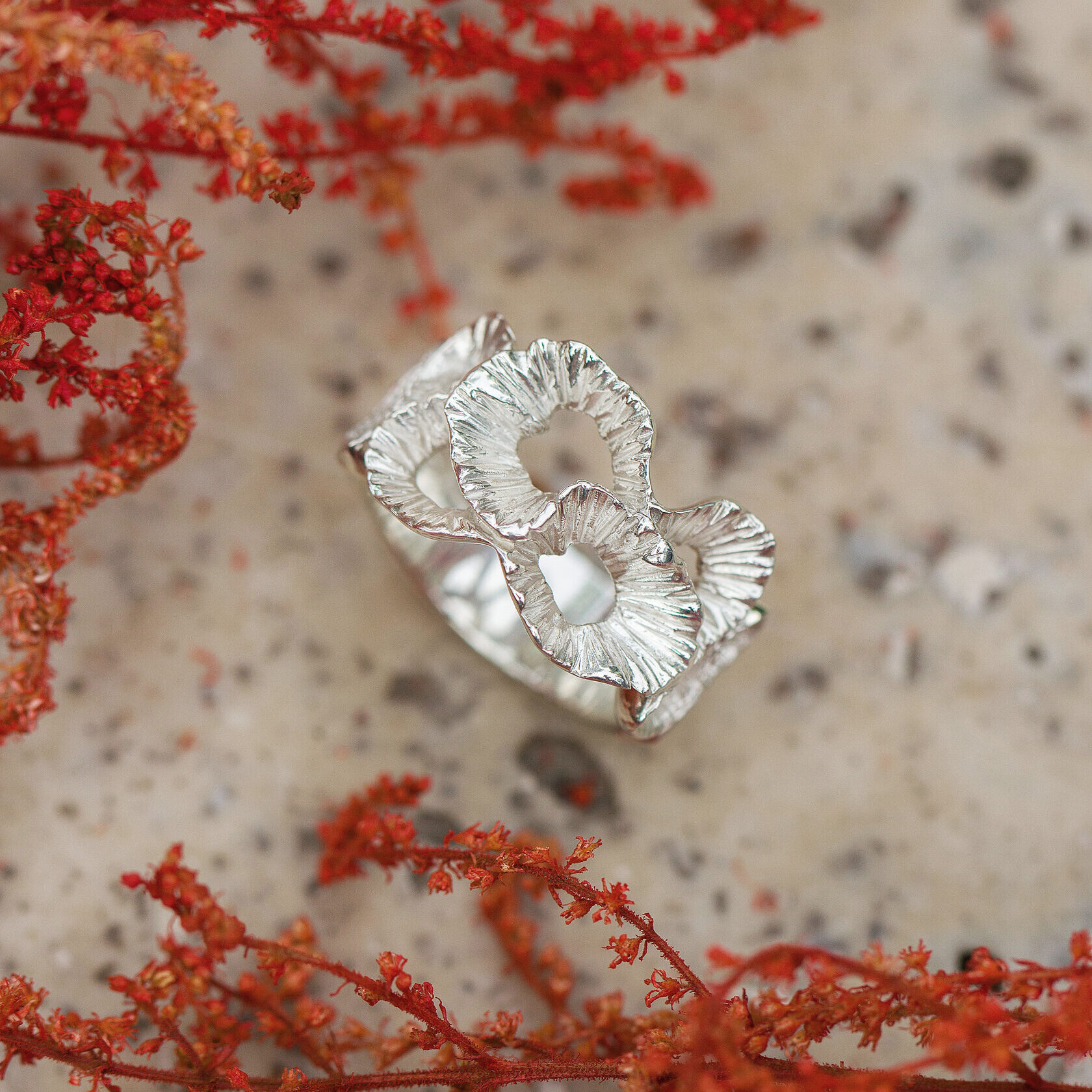 EKATERINA TOLSTAYA Кольцо Коралл