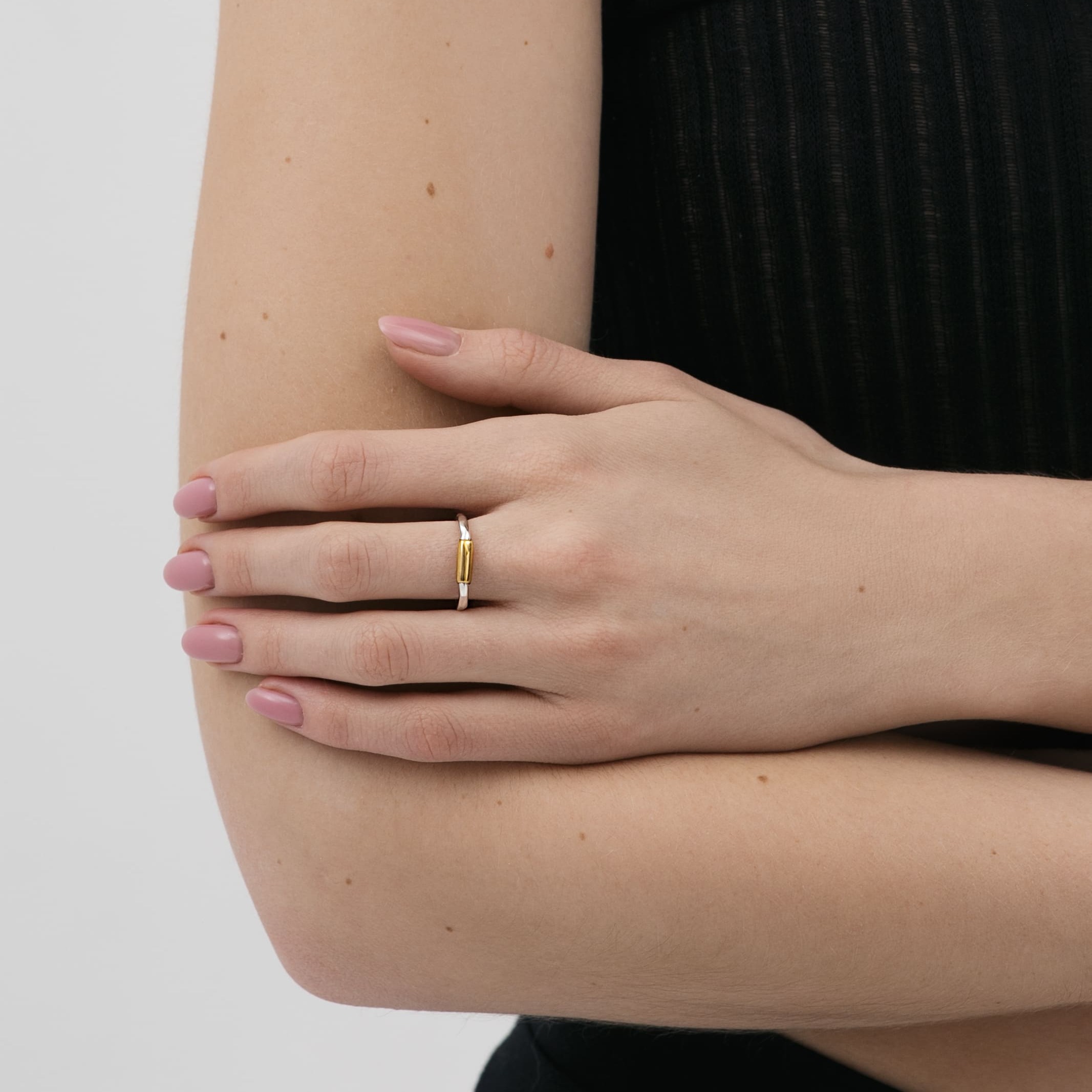 EKATERINA TOLSTAYA Кольцо с латунным пояском