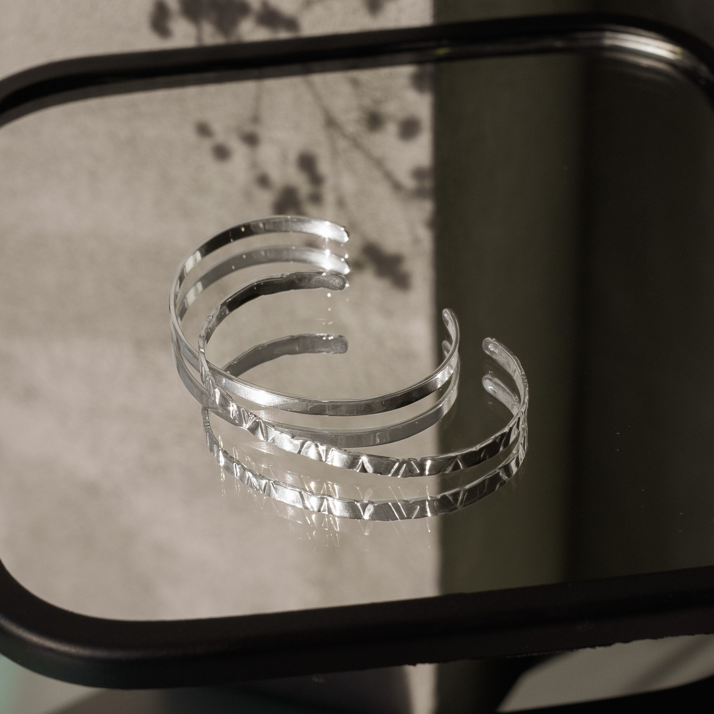 EKATERINA TOLSTAYA Базовый браслет битый