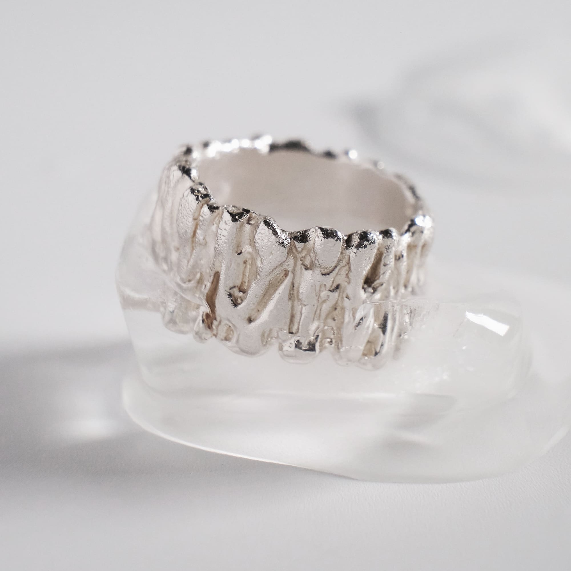 EKATERINA TOLSTAYA Кольцо Карамель широкое