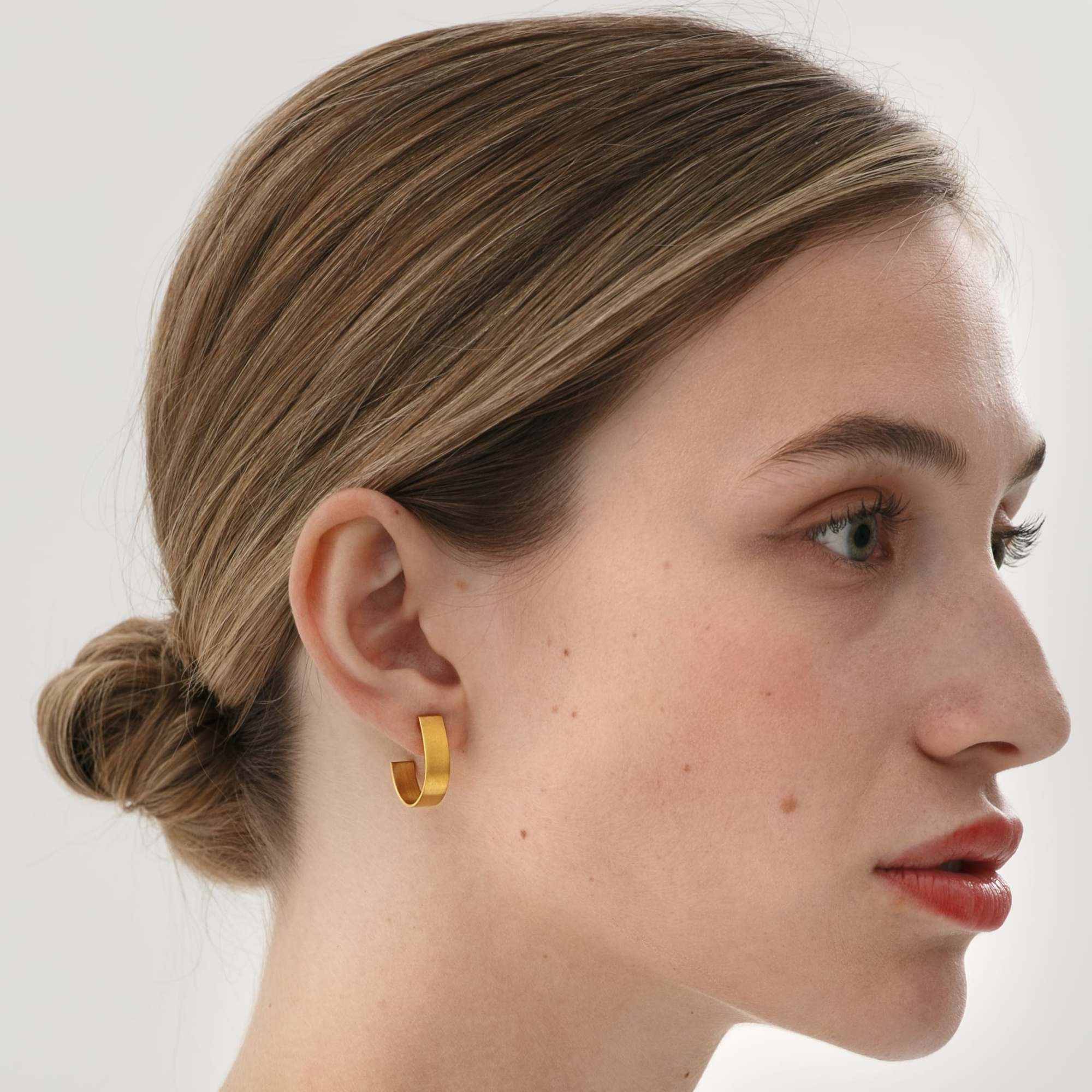 EKATERINA TOLSTAYA Серьга Полукруг базовая, позолота