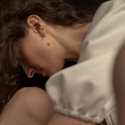 MS. MARBLE серьги-пусеты Insight серебро