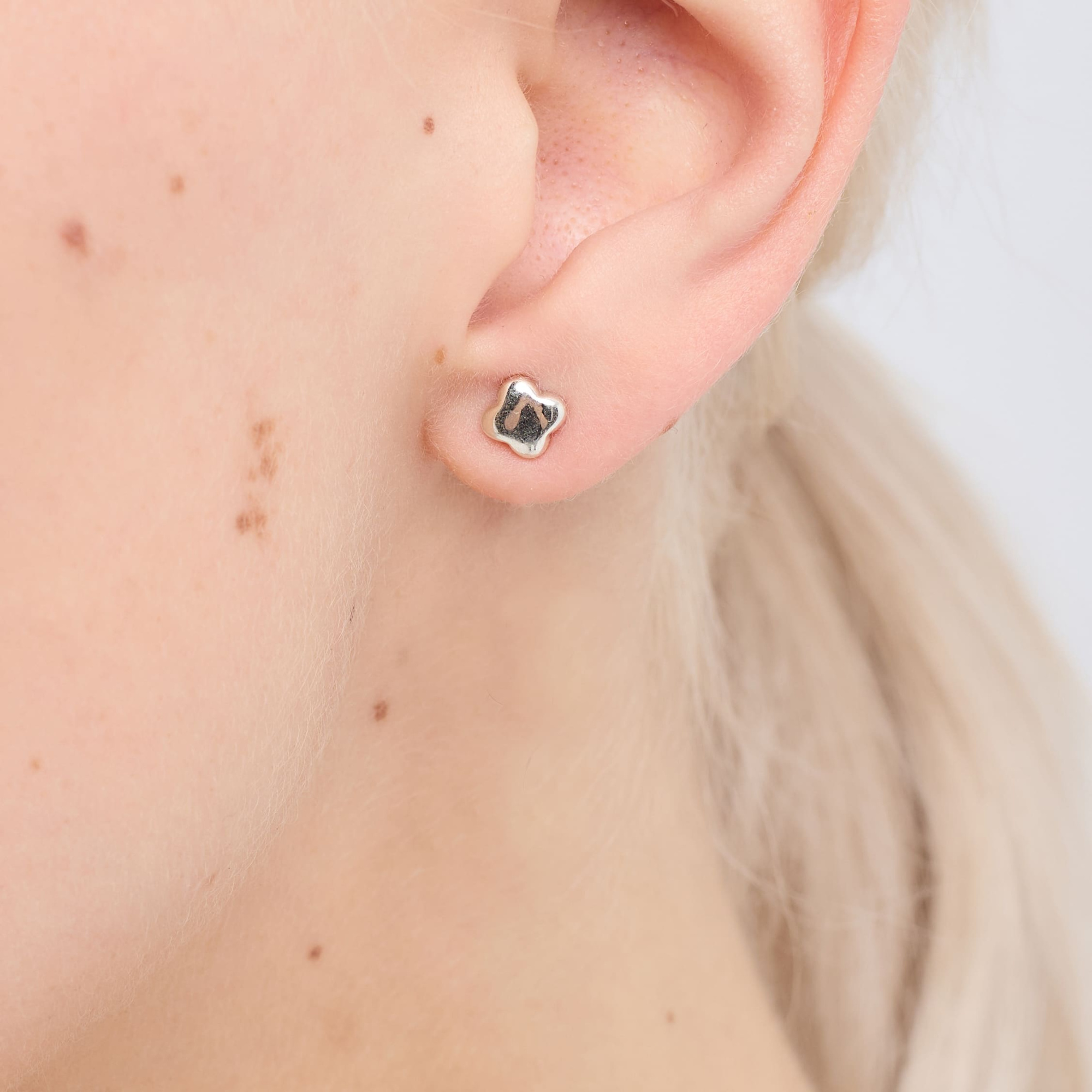 INFANTA пусеты без камней