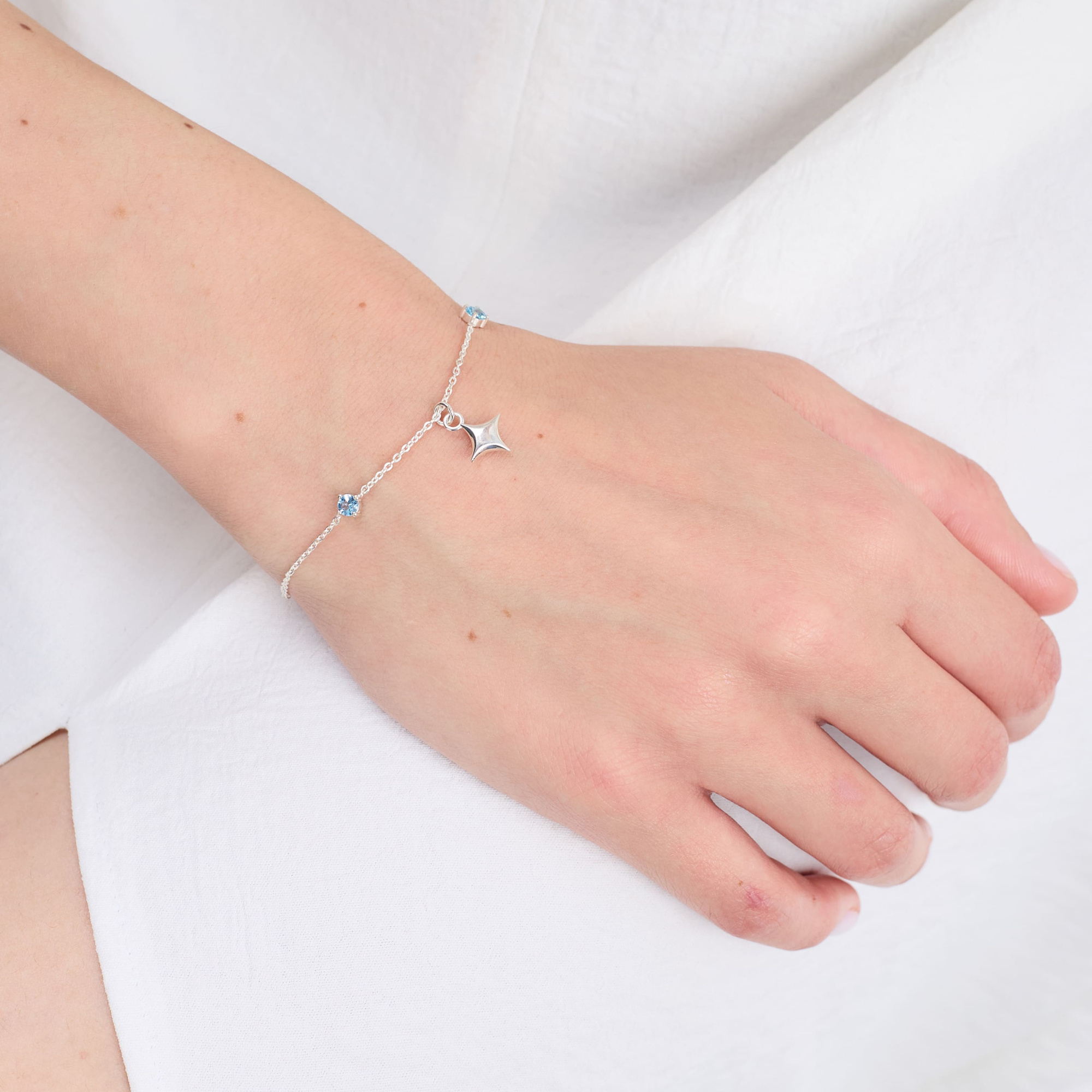 INFANTA Браслет Stella с топазами