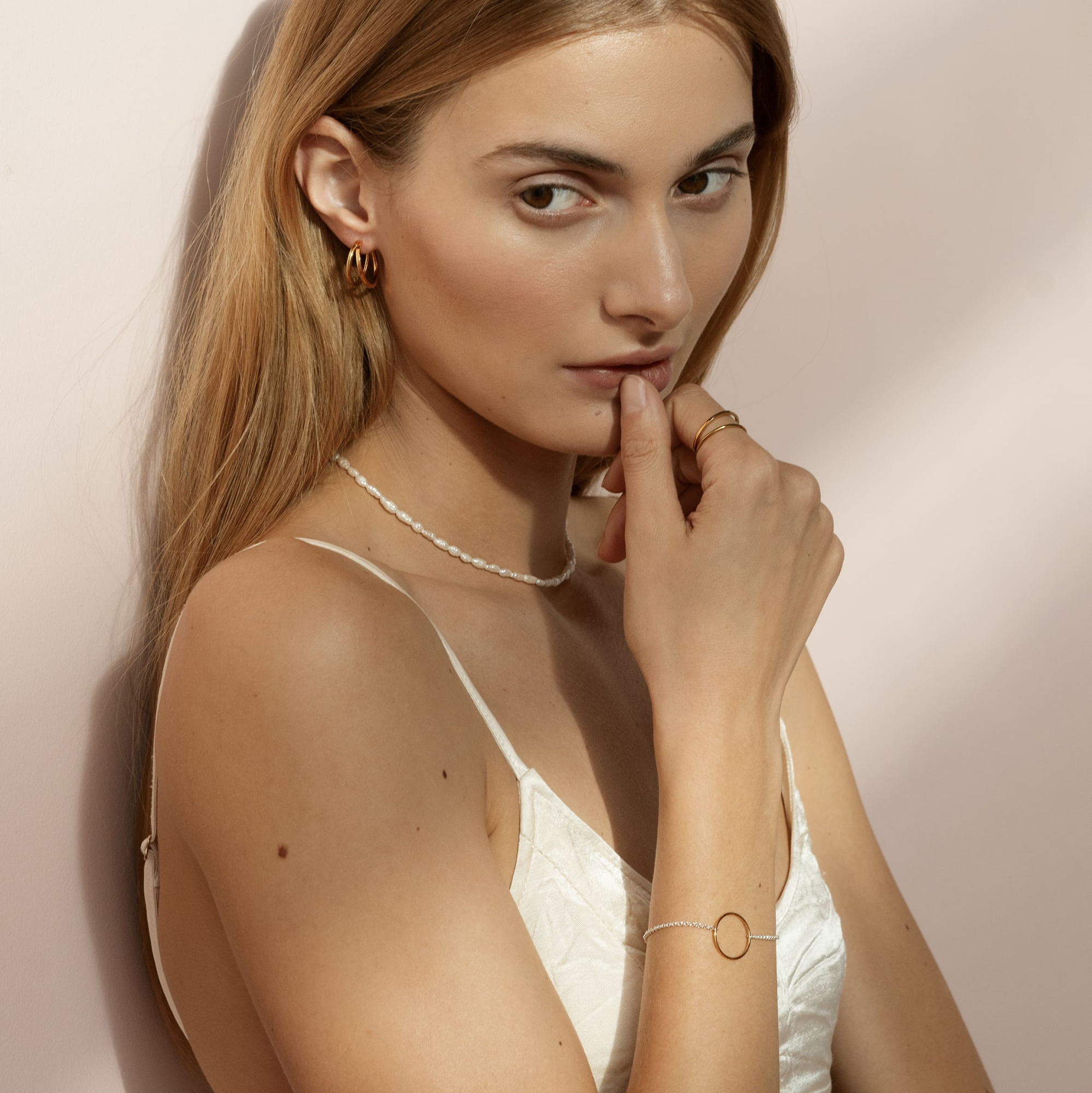 MS. MARBLE Браслет Karma позолота