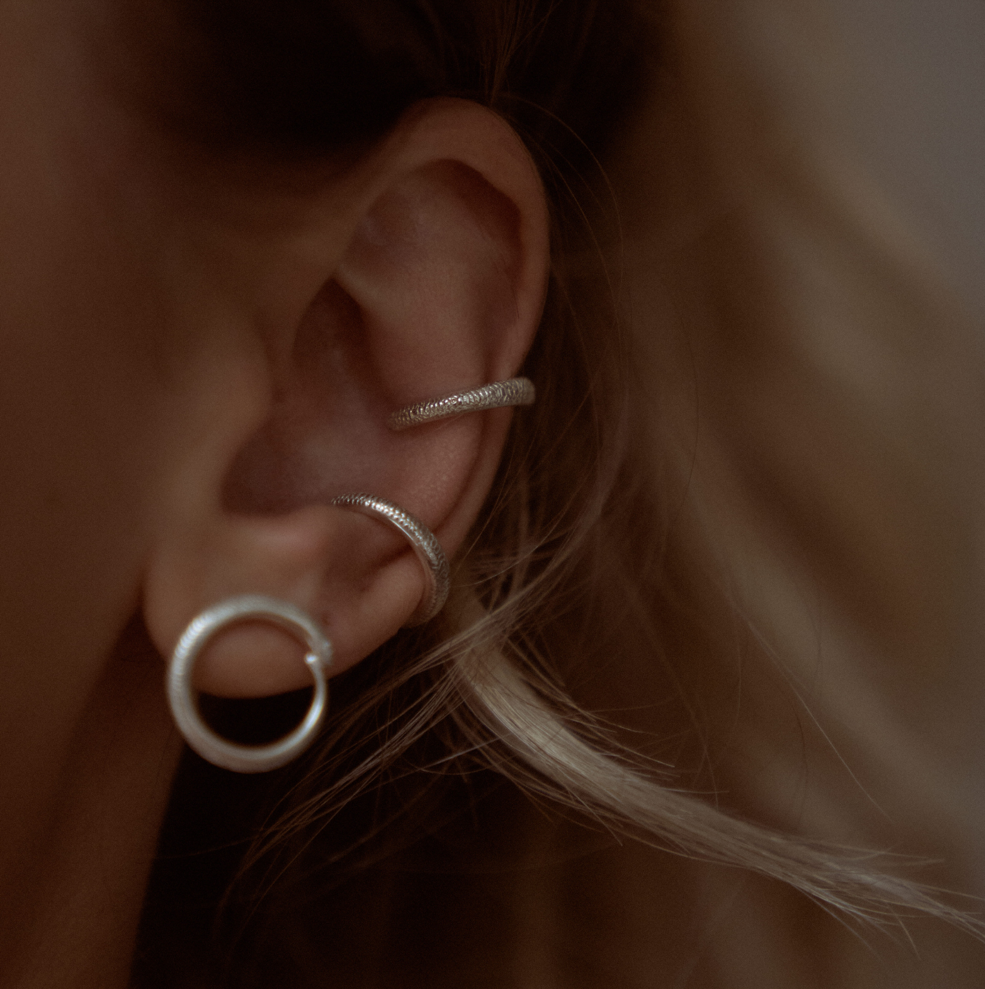 MS. MARBLE серьги-пусеты Meditation серебро