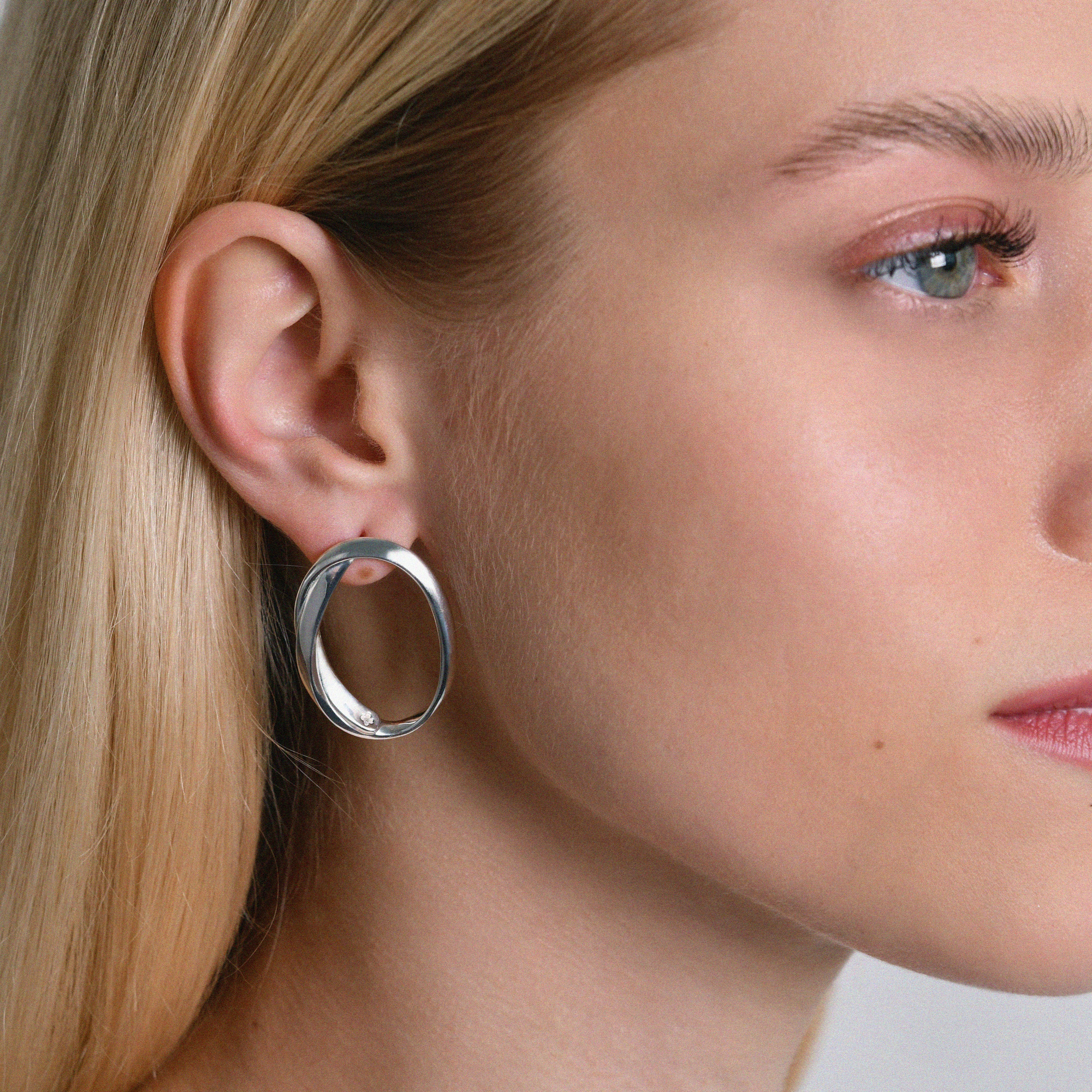 INFANTA Серьги круглые Nodo ленты