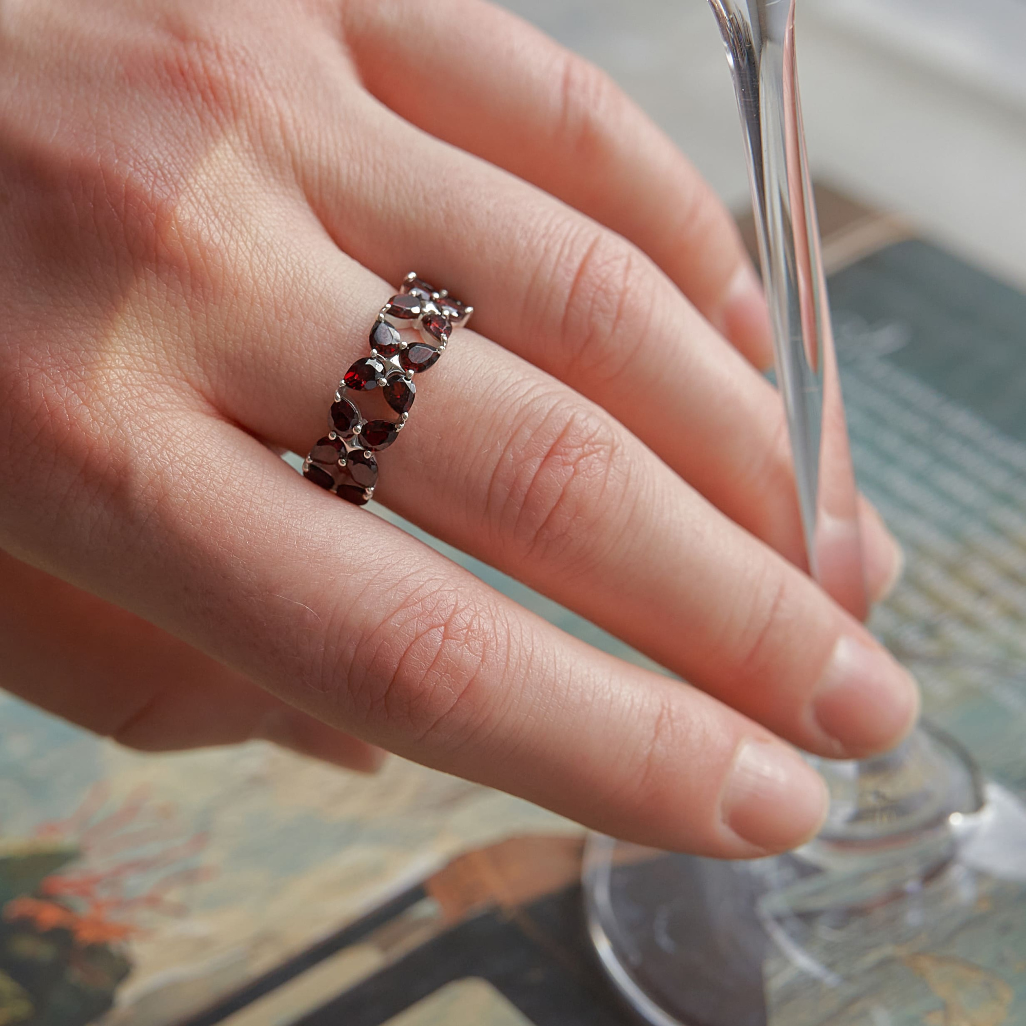 INFANTA Кольцо Principessa Lusso с россыпью гранатов