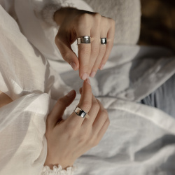 MS. MARBLE кольцо Sixth Sense серебро