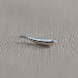 INFANTA Клаймбер Virgola grande на правое ухо серебро