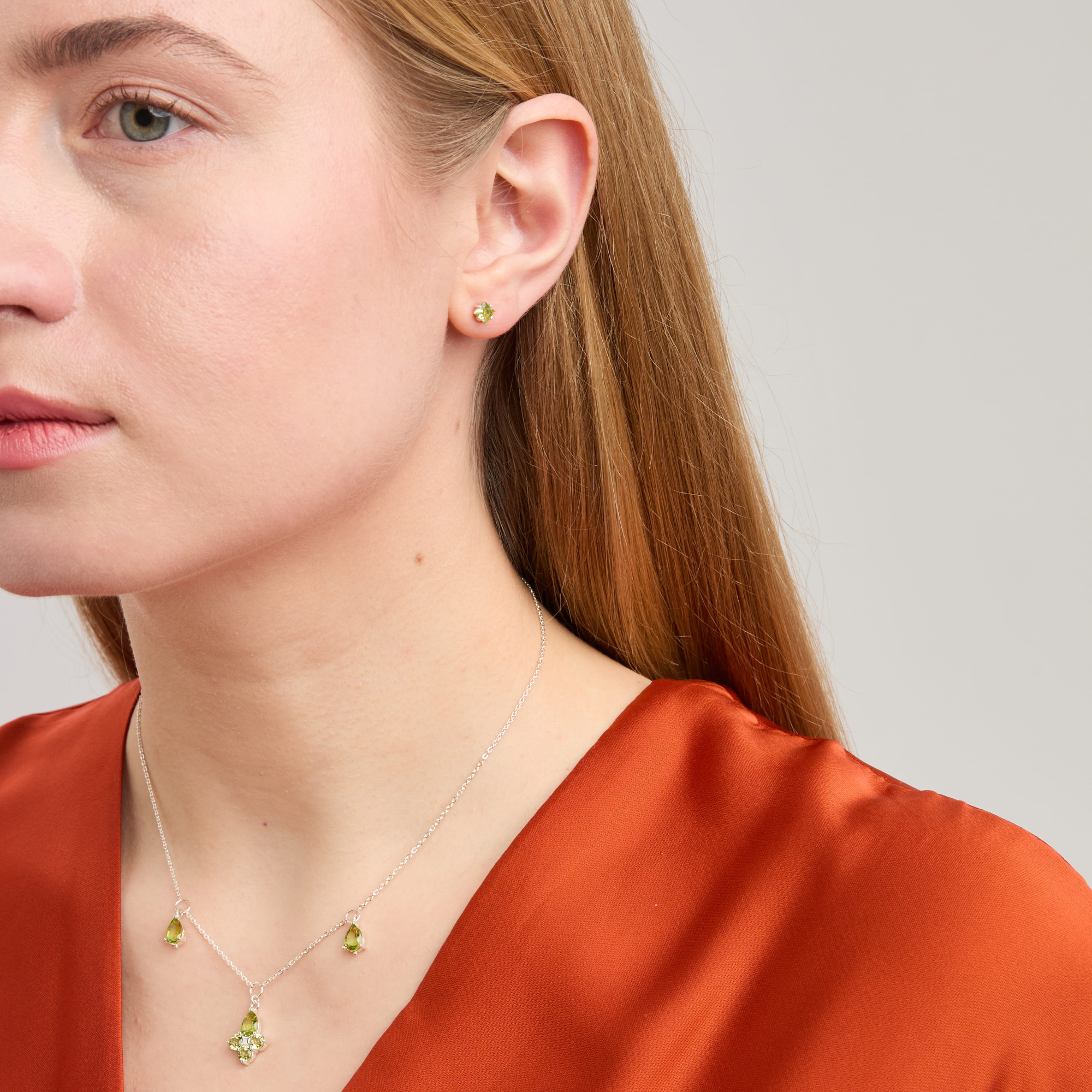 INFANTA Чокер Principessa Giglio с хризолитами