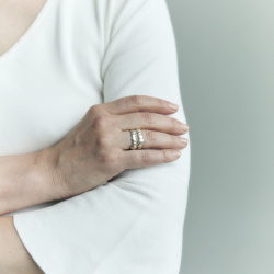 INFANTA Кольцо Sasso Галька