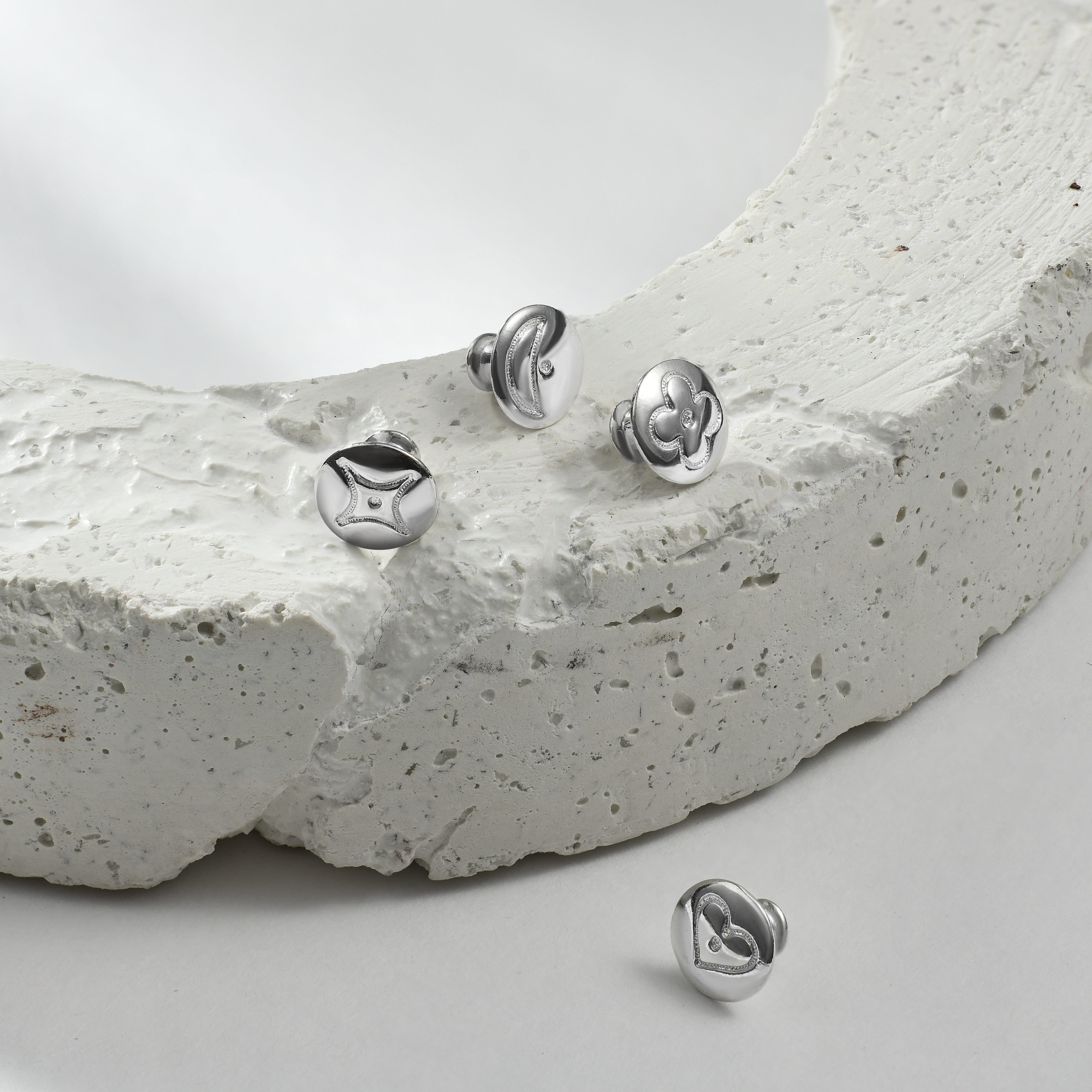 INFANTA Фурнитура на ремешок часов с сердечком