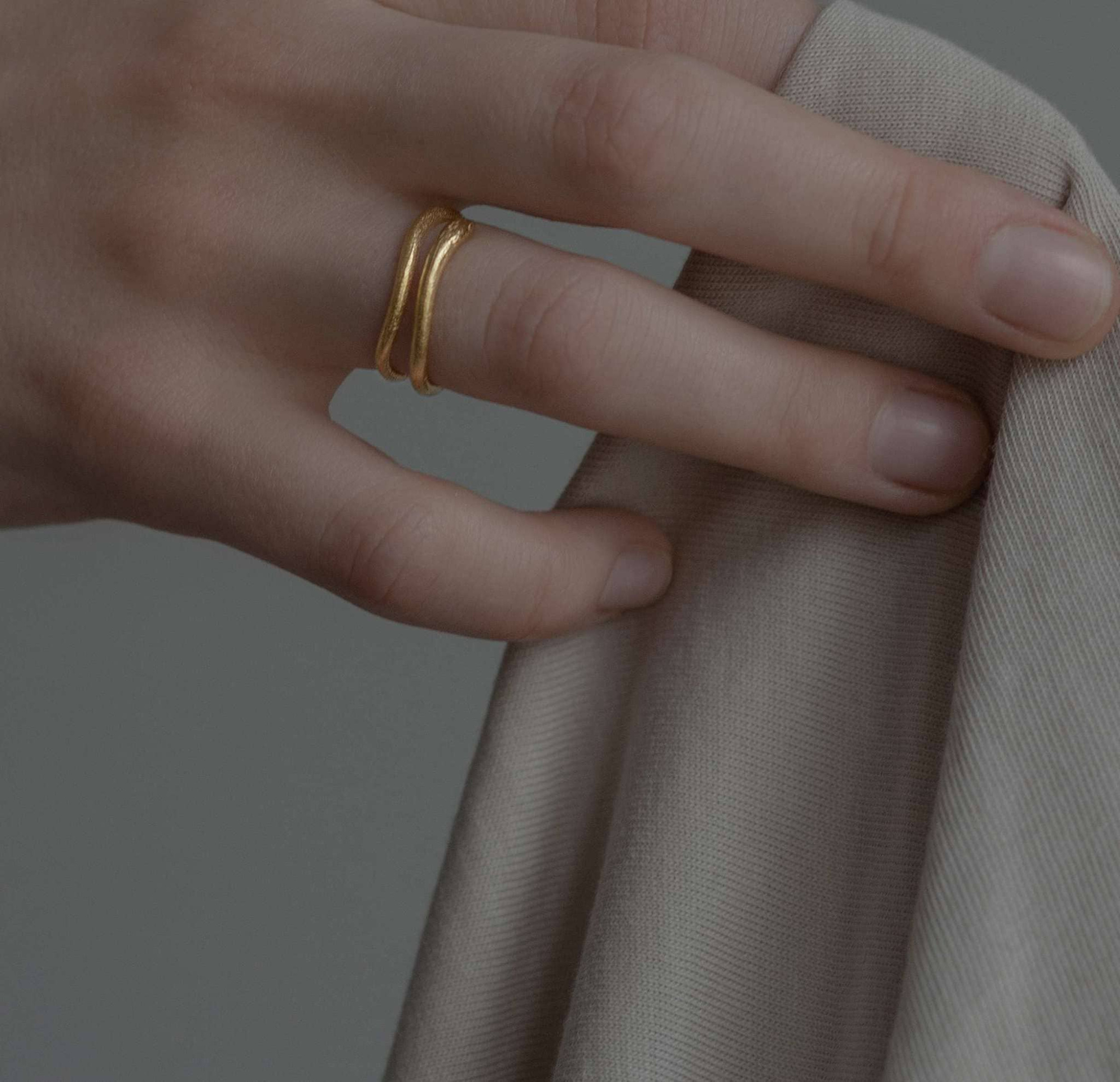 MS. MARBLE кольцо Awakening позолота