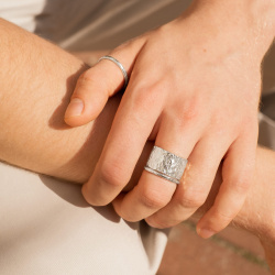 EKATERINA TOLSTAYA Кольцо битое S