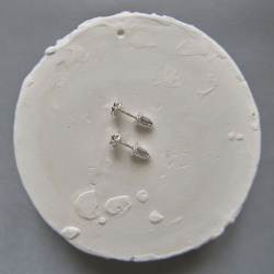 INFANTA Пусеты круглые Principessa Cerchio с гранатами в серебре