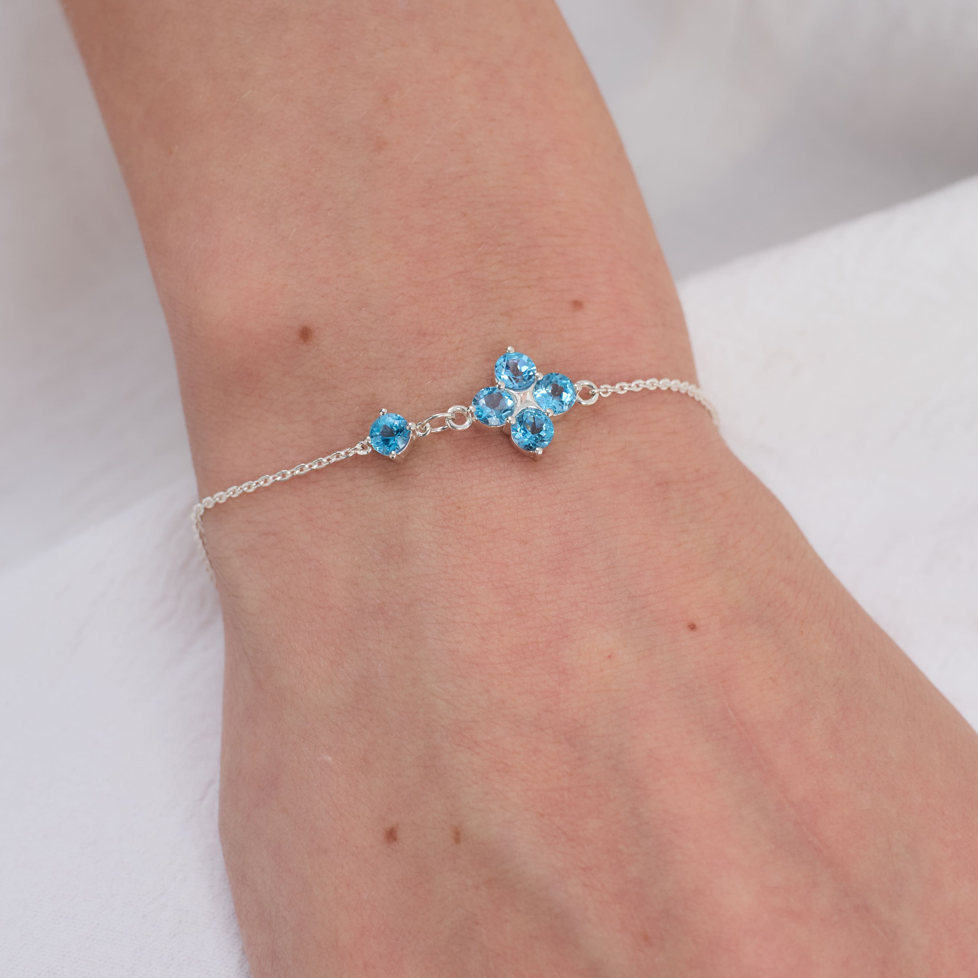 INFANTA Браслет Principessa Asimmetrico с топазами