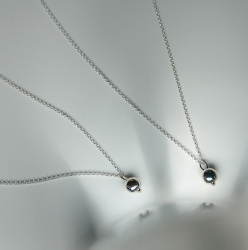 MS. MARBLE подвеска Pomegranate на цепочке серебро