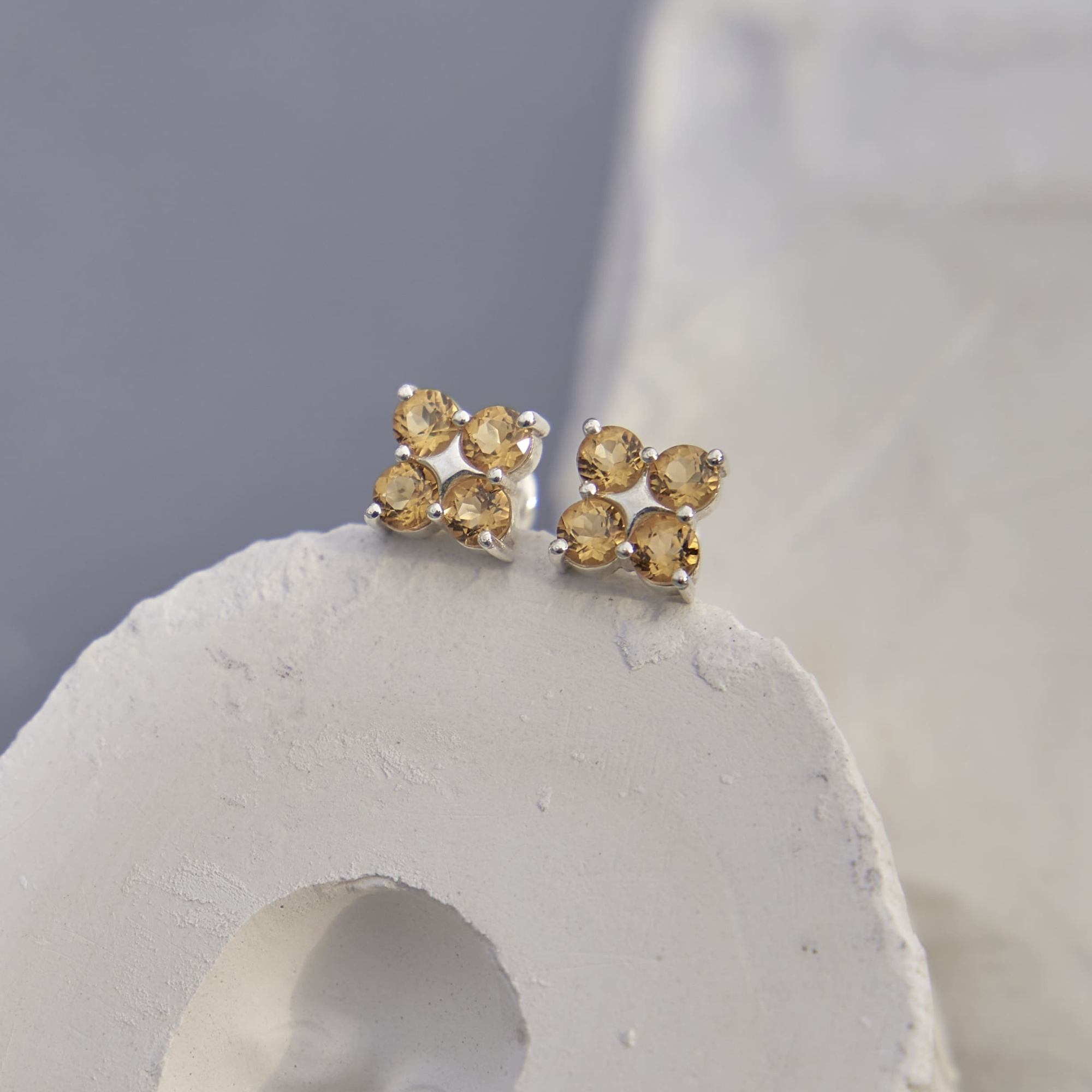 INFANTA Пусеты Principessa Quadrifoglio с цитринами в серебре