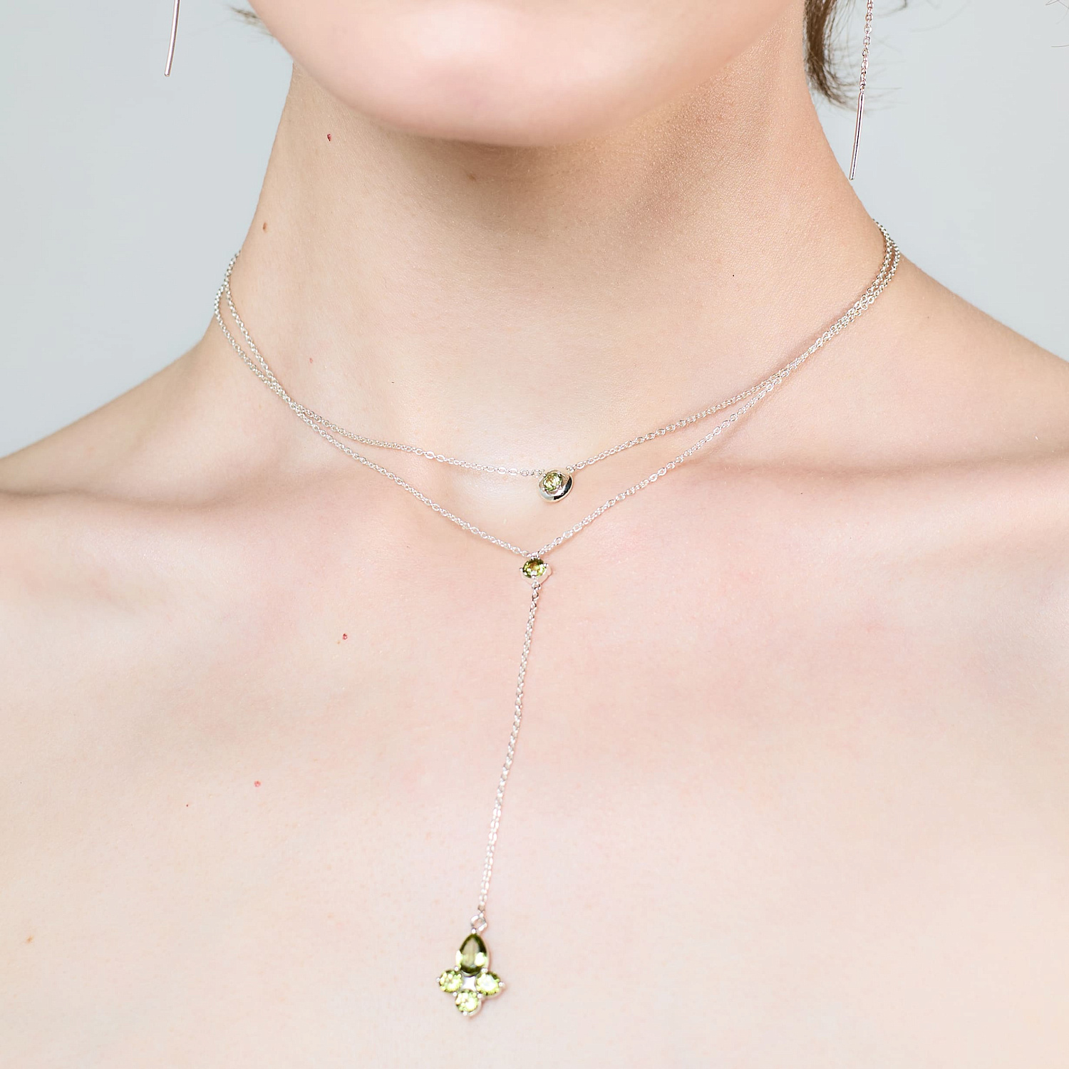 Комплект украшений в подарок. Хризолит