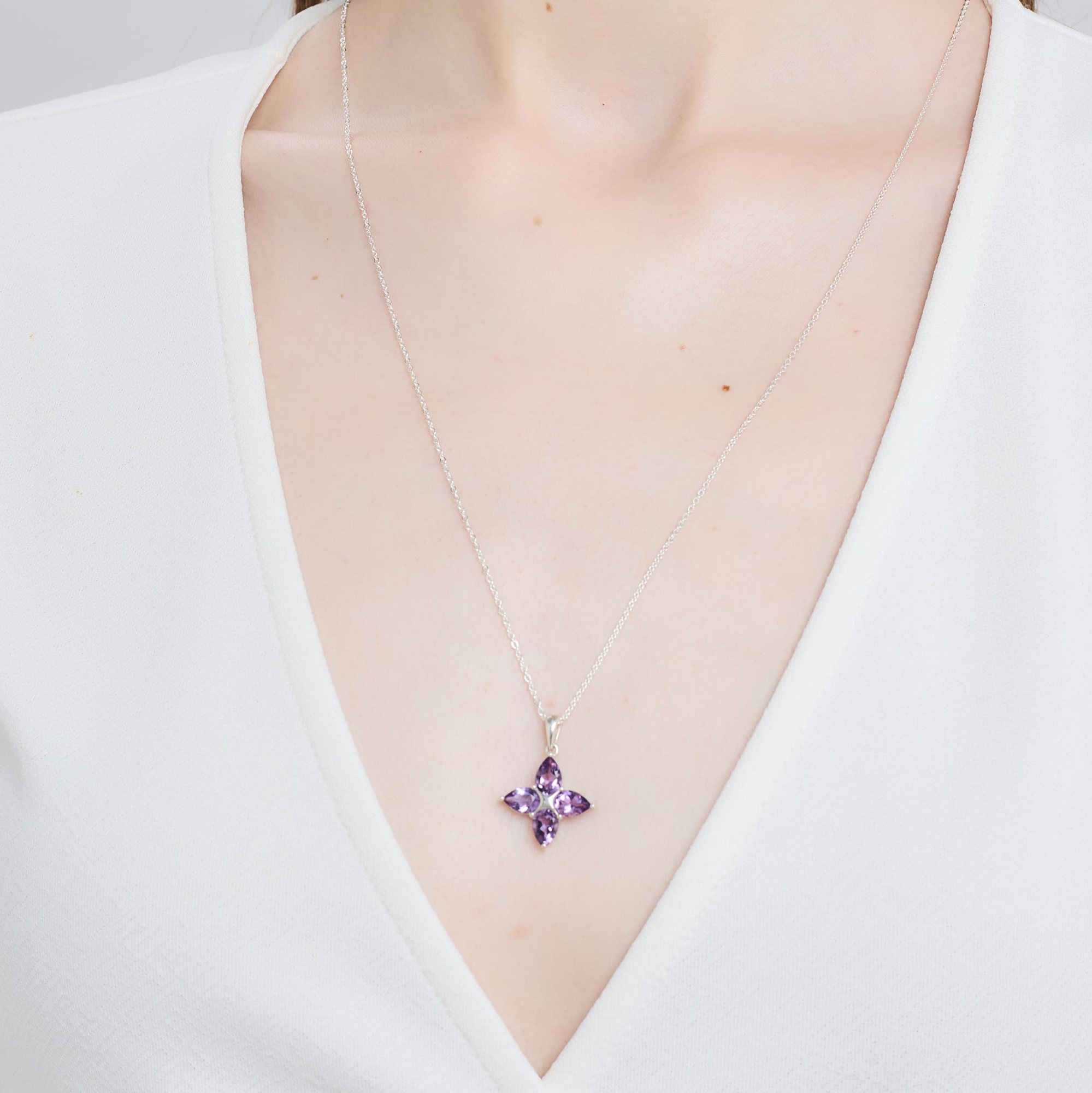 INFANTA Кулон Principessa Pere с аметистами груша