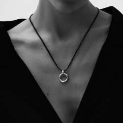 EKATERINA TOLSTAYA Кулон Тепло на шнурке