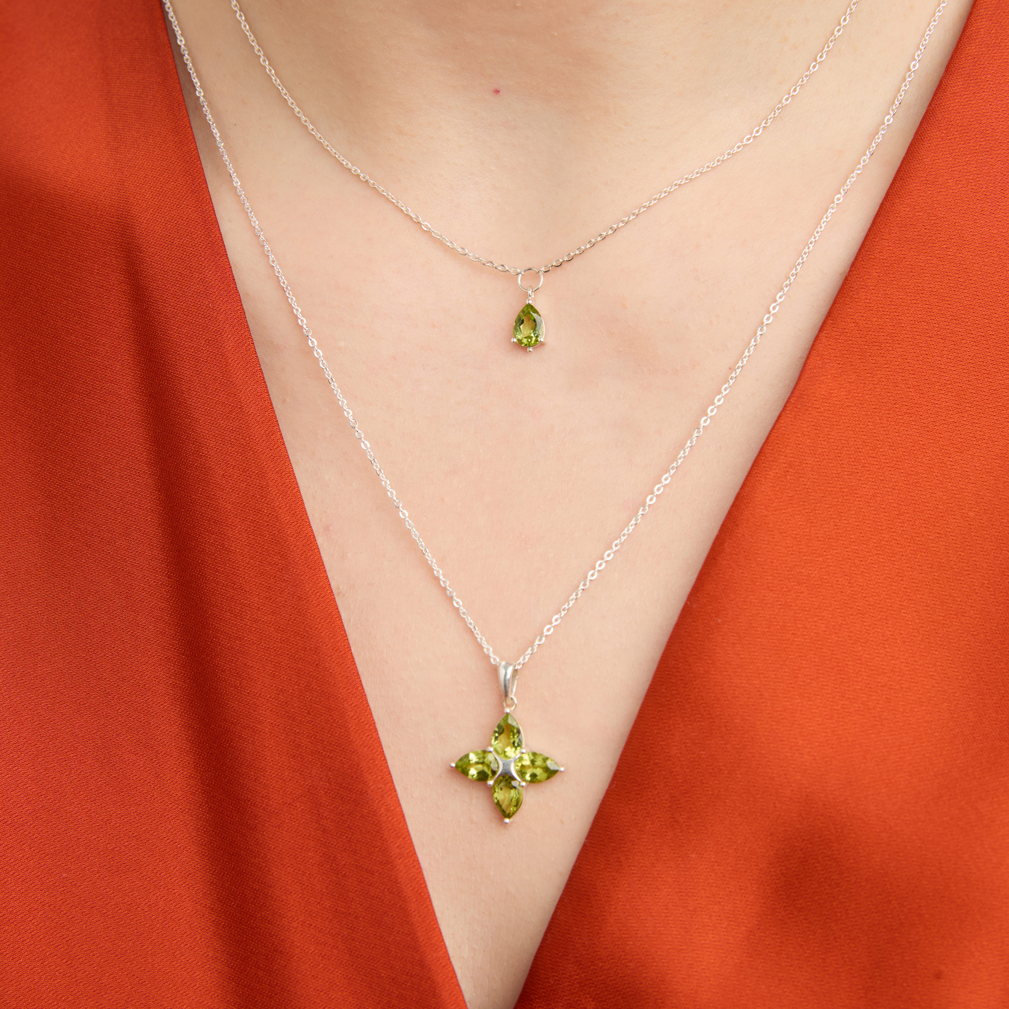 INFANTA Кулон Principessa Pere с хризолитами груша