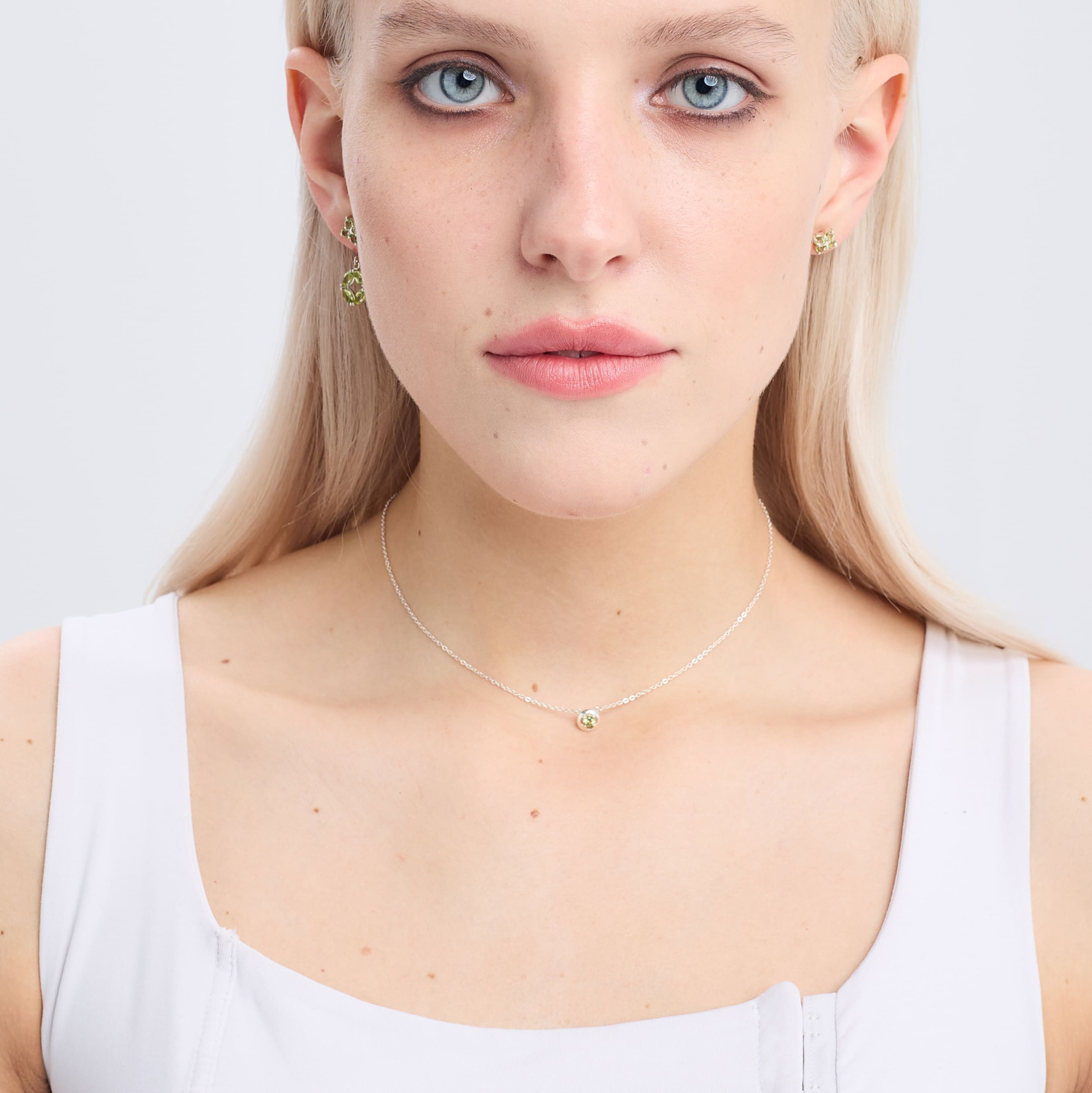 INFANTA Чокер Principessa Cerchio с хризолитом в серебре