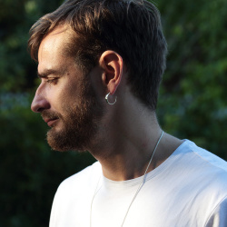 URBAN ISLAND серьга-кольцо мятая This Too Shall Pass ( 1 шт)