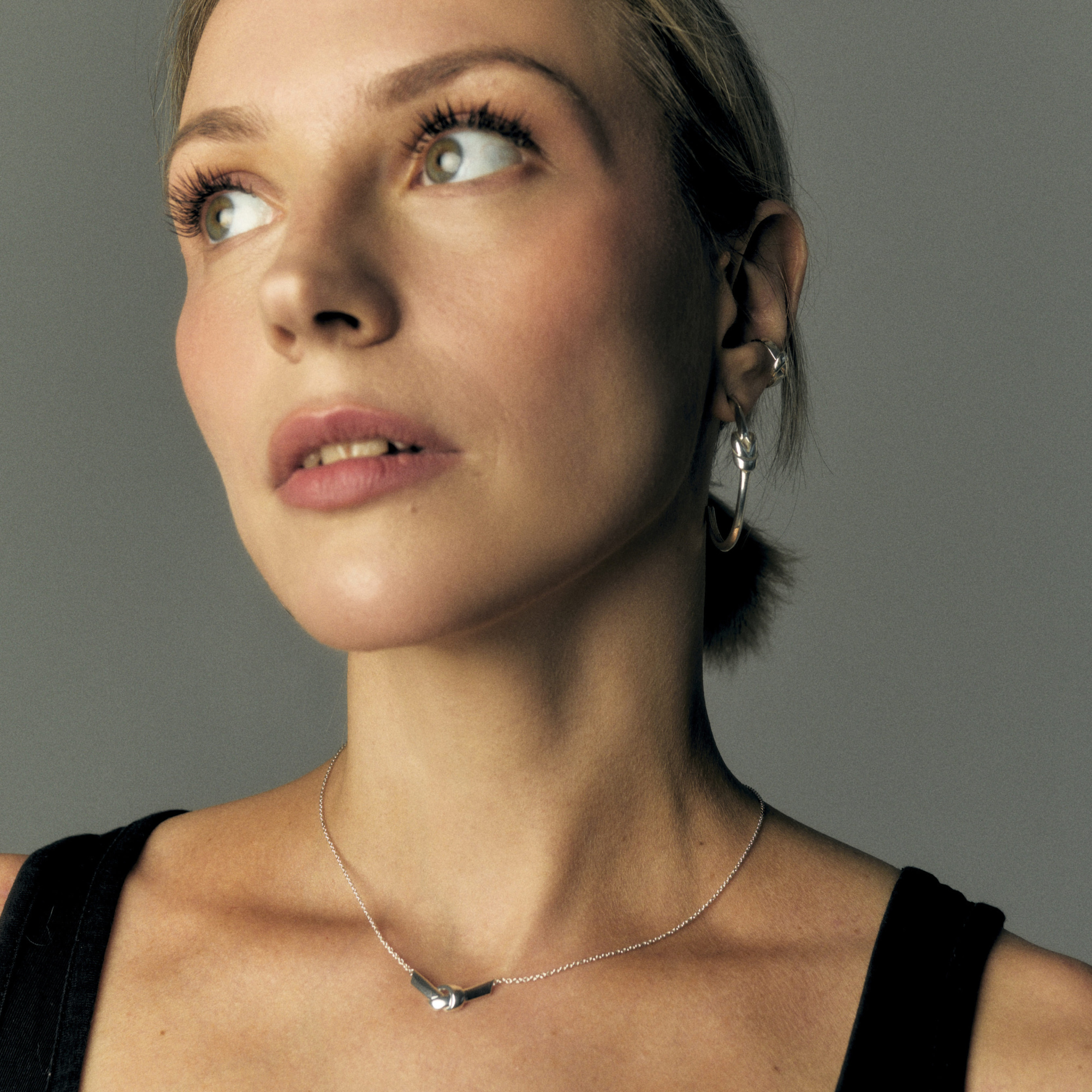 INFANTA Серьги хупы Nodo узлы