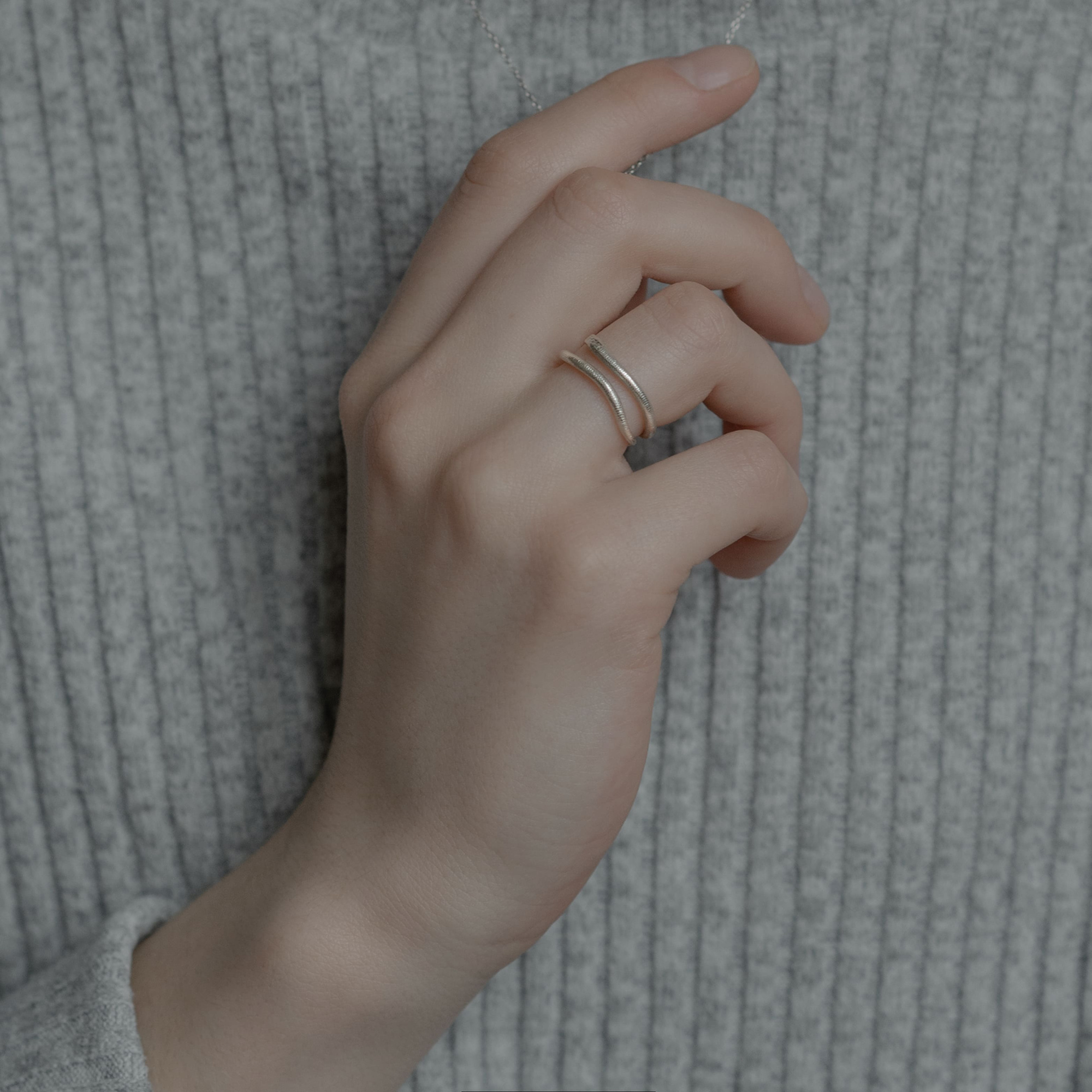 MS. MARBLE кольцо Awakening серебро