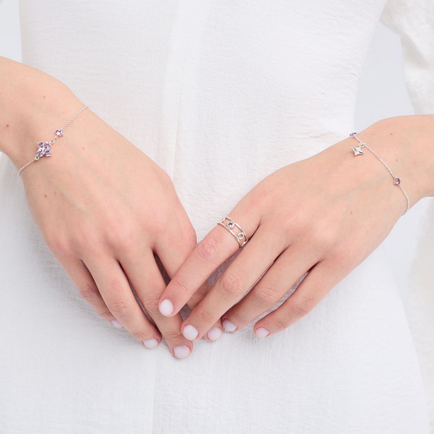 Комплект украшений в подарок. Аметист