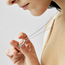 MS. MARBLE подвеска Mantra на цепочке серебро