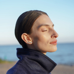 EKATERINA TOLSTAYA Серьга-клаймбер Конфетти на правое ухо