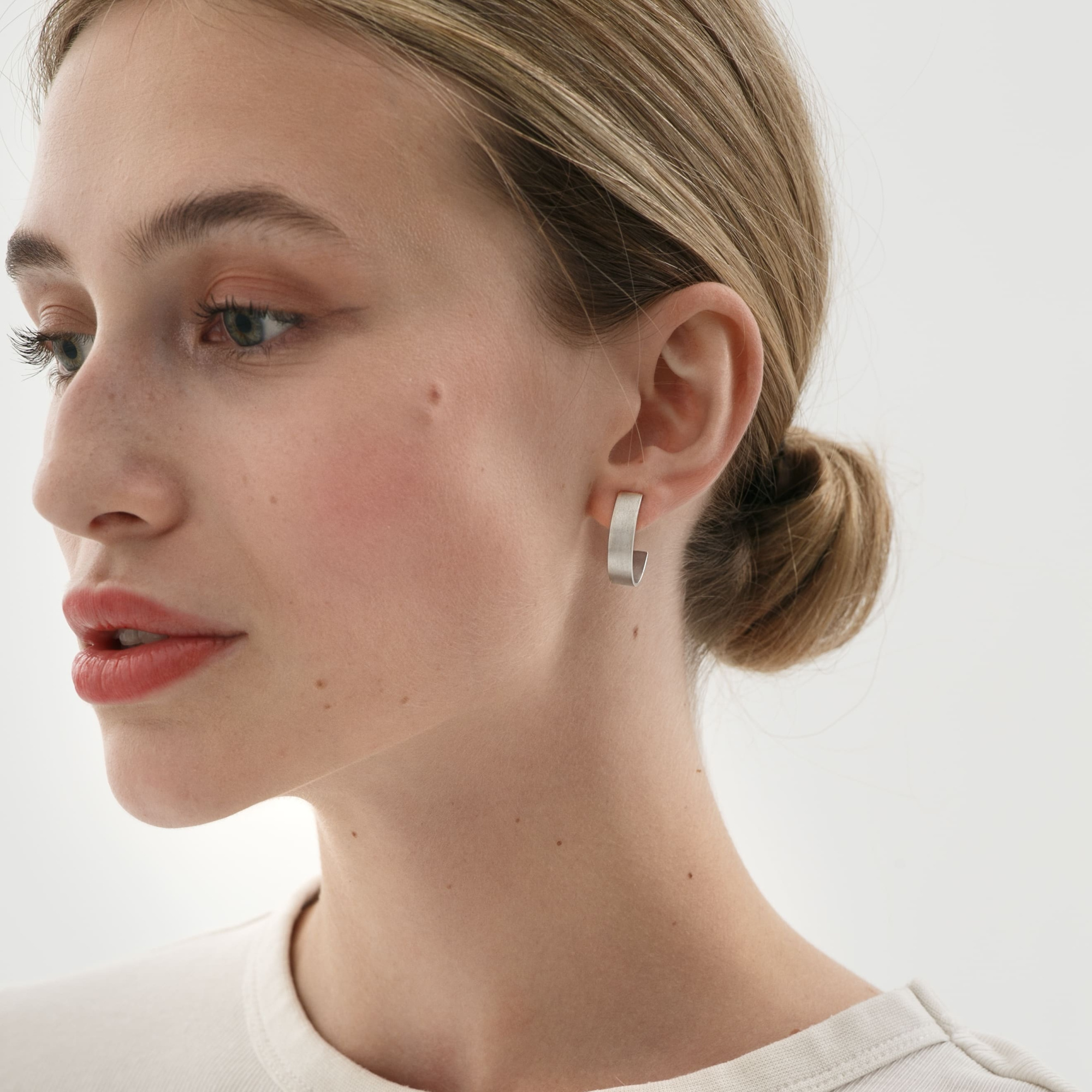 EKATERINA TOLSTAYA Серьга Полукруг базовая