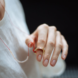 MS. MARBLE подвеска Mantra жемчуг позолота