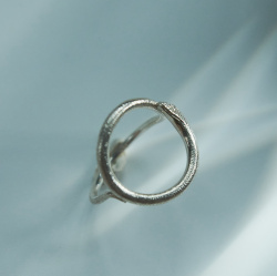 MS. MARBLE кольцо Kundalini серебро