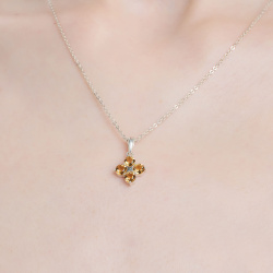 INFANTA Кулон Principessa Quadrifoglio с цитринами круг