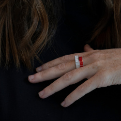 SHAMELESS Кольцо Swimming Pool круглое красное