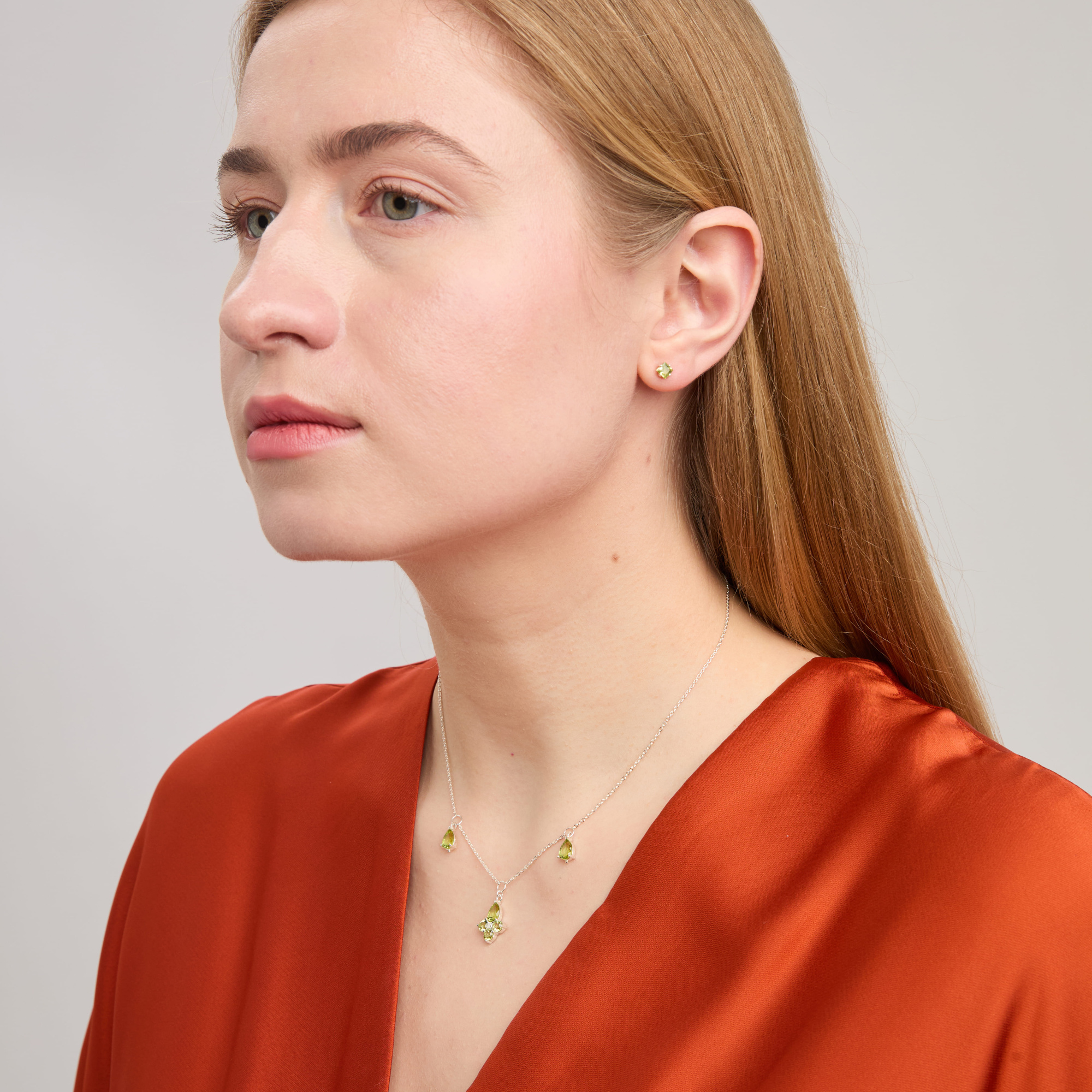 INFANTA Чокер Principessa Giglio с хризолитами