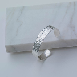 EKATERINA TOLSTAYA Браслет битый широкий