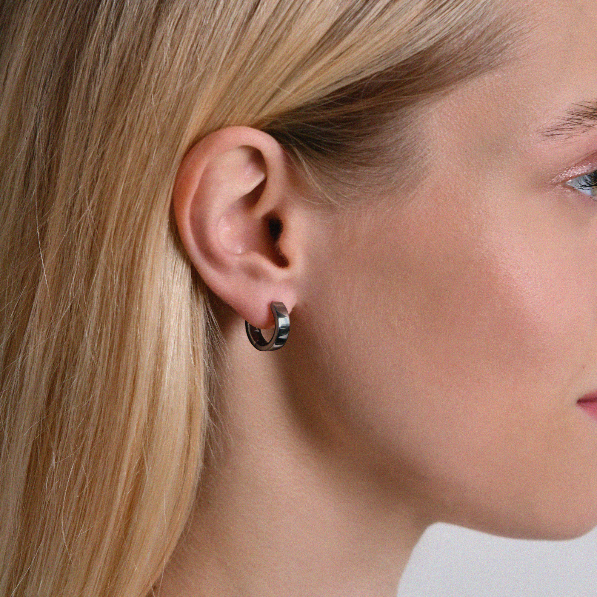 INFANTA Моносерьга Квадрат - Квадрат чёрный родий