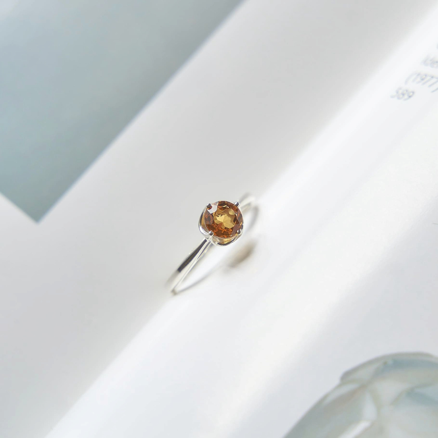 Комплект украшений в подарок. Цитрин