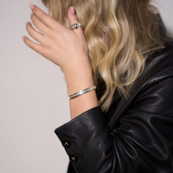 SHAMELESS Браслет Уверенно (бижутерия)